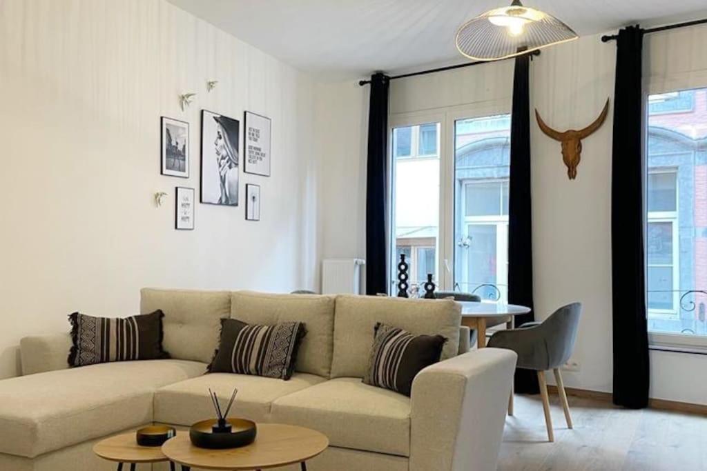 Suite 26-Appartement Au Coeur De Namur Exterior foto